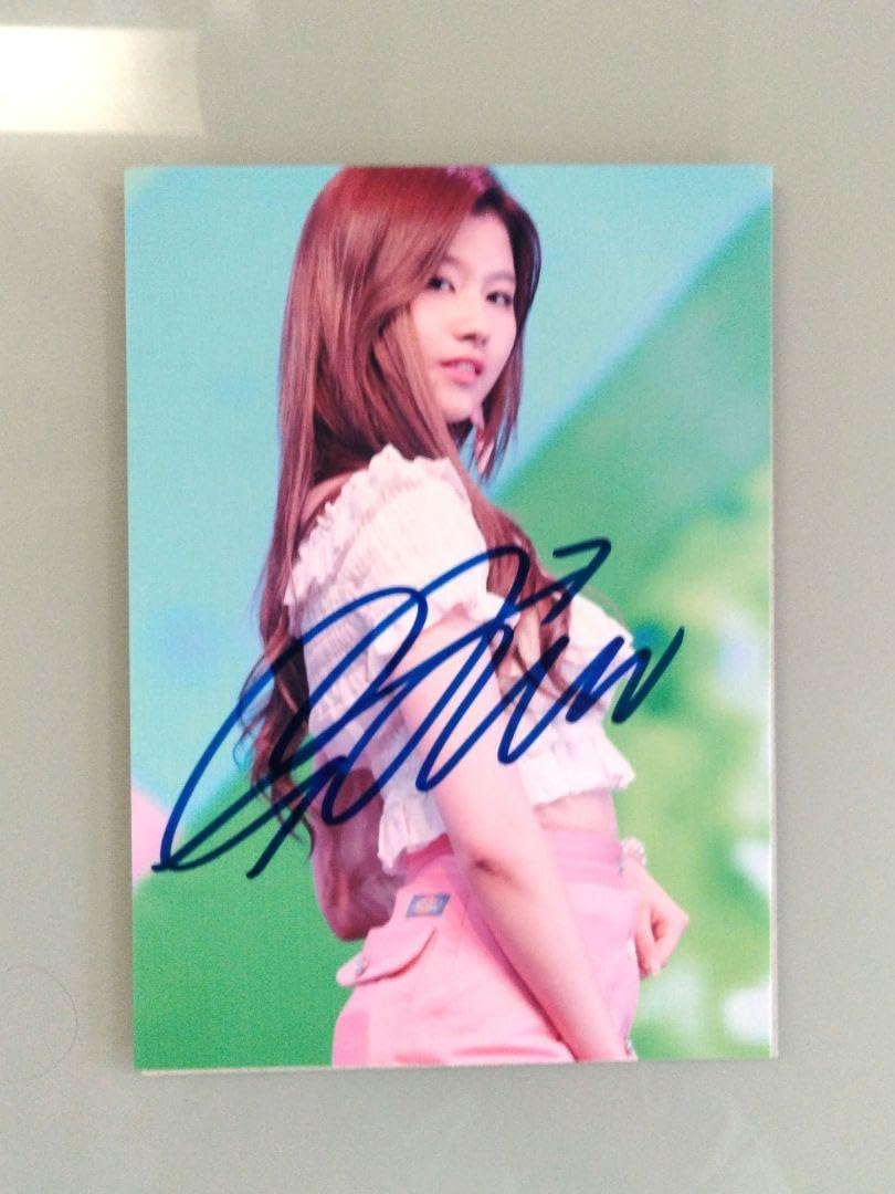 Amazon.co.jp: サナ直筆サイン入り2Lサイズ写真…SANA…TWICE…14